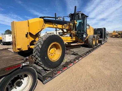 2015 Caterpillar 140M3