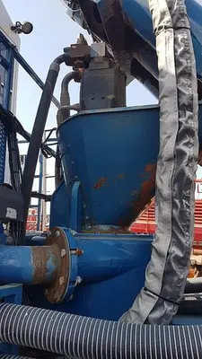 USED 1997 PEERLESS BAKER HUGHES HYDRA FRAC BLENDER TRAILER