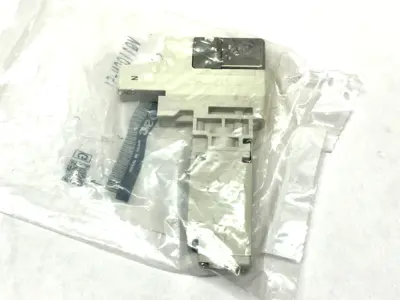 VQ1100N-51 | SMC  Solenoid Valve - New