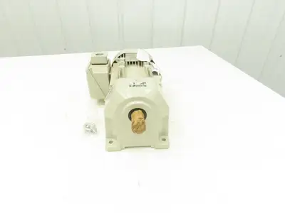 Sumitomo SM Cyclo Gearmotor 5:1 Ratio 350rpm 1Hp 240/480V 3PH 80M TC-FXPA