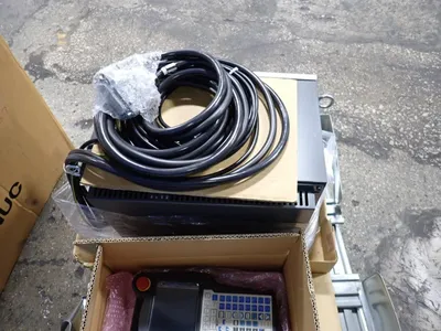 Used FANUC A05B2651B021 / R30IB Robots Ohio US | HGR 24 #891404