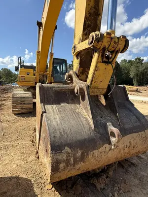 Used 2022 KOMATSU 490LC-11 Excavators Texas US | Proxy Equipment #1377982