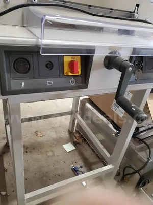 Used Triumph 3915 Paper Cutters Delaware US | United Machine Co. #1564474