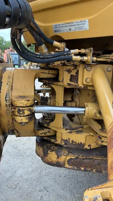 Used 2006 Caterpillar 725 Articulated Dump Trucks Maryland US | Zadoon Equipment #1480759