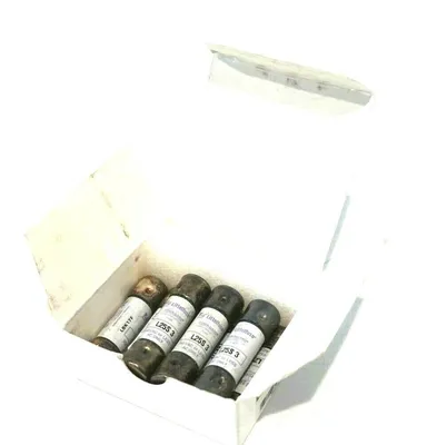 8 NEW LITTELFUSE L25S-3 FUSES L25S3