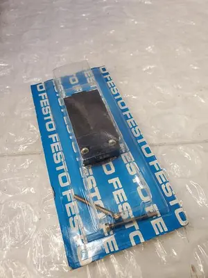 USED FESTO 6067 VL-5-3,3