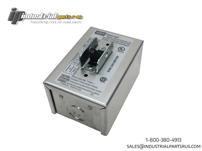Hubbell HBL1379D 3 Pole Disconnect Switch w/ 1 Enclosure 30 amp 600V