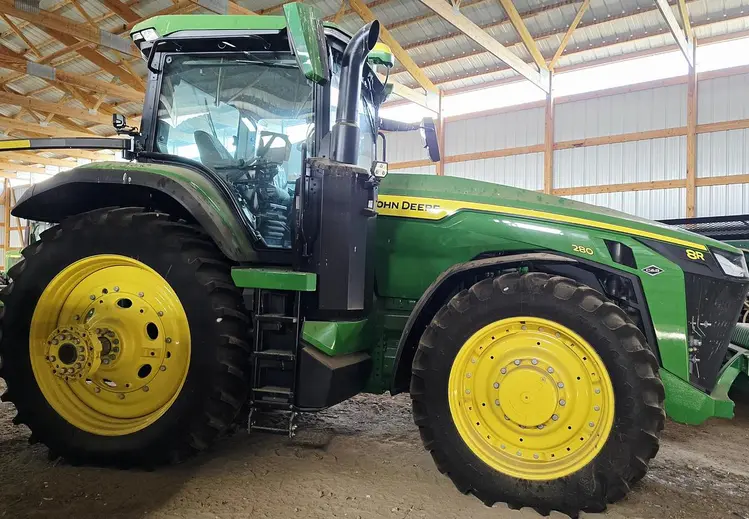 Used 2022 JOHN DEERE 8R 280 4WD and Track Tractors Idaho US | Berry Machinery #910915