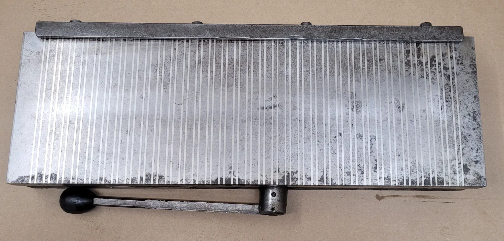USED O.S. WALKER CO Magnetic Chuck – 6in x 18in