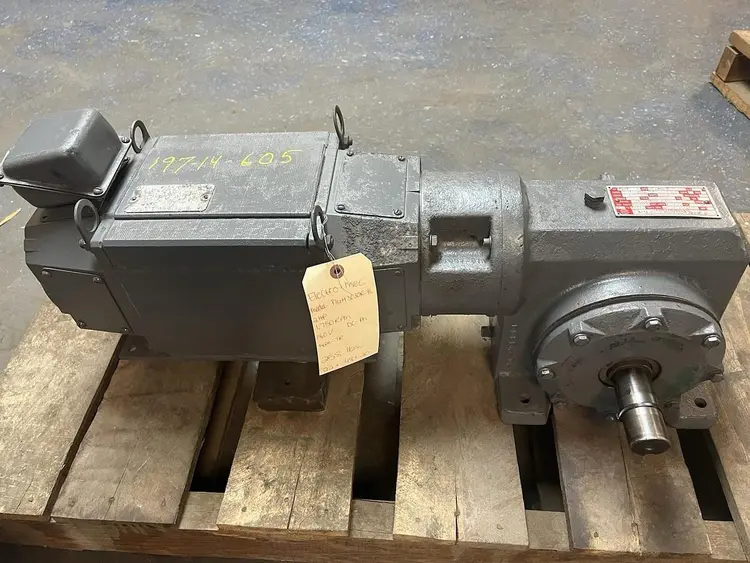 Used RELIANCE T16H3030R-YL Gearmotors | Surplus Asset Holdings #1227468