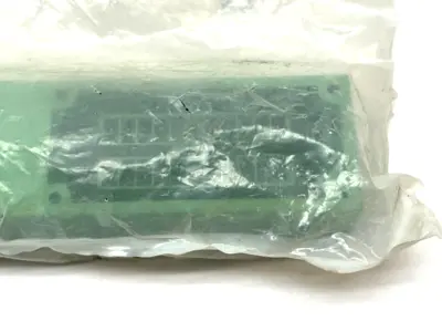 SACB-10/3-L-C-M8 | Phoenix Contact  Distributor Box 10-Port M8 3-Pin 1503438 - New