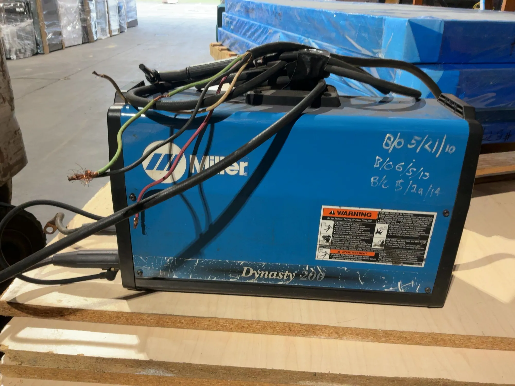 Used MILLER DYNASTY 200 PORTABLE AC/DC TIG AND STICK INVERTER WELDER Tig Welders Michigan US | Miedema Asset Management Group #1424980