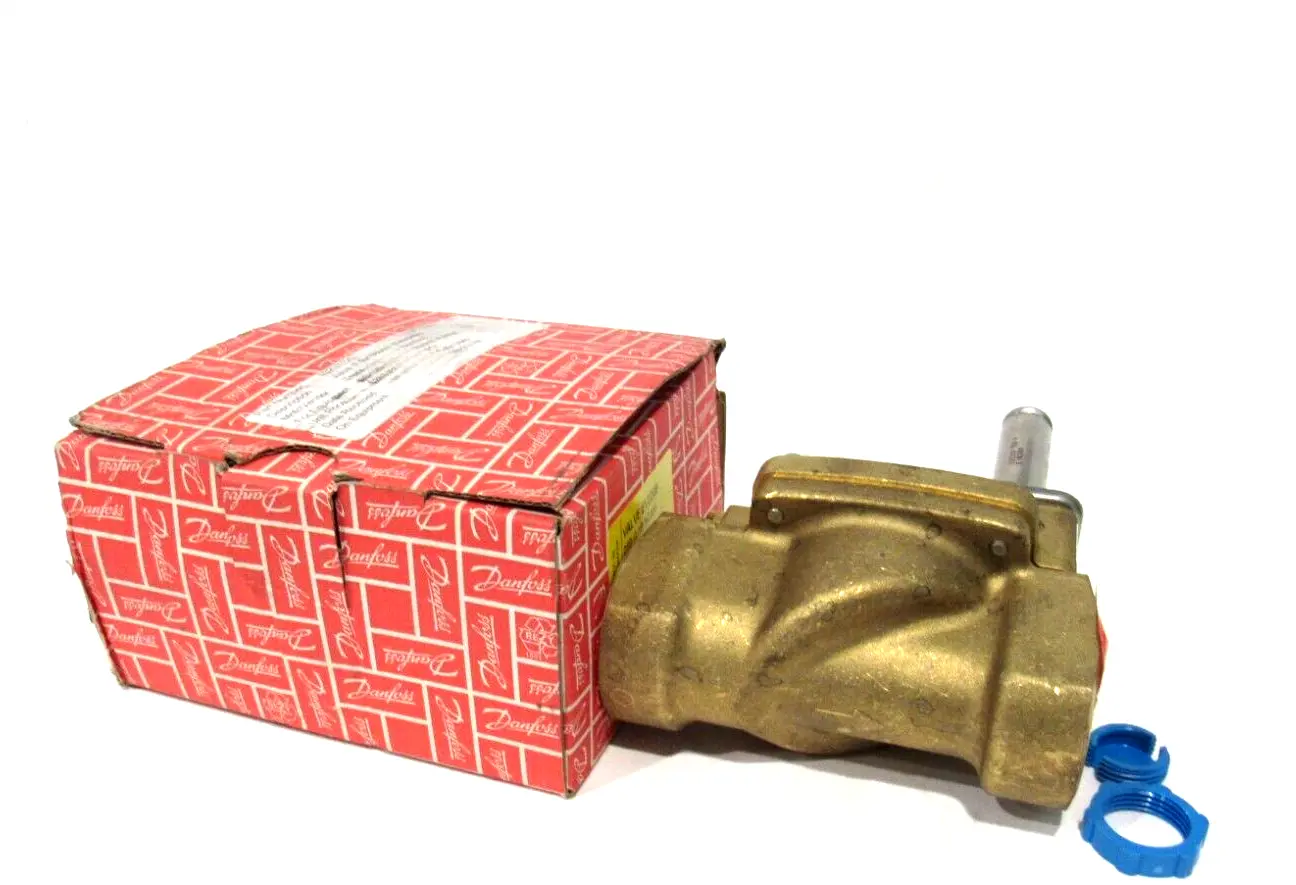 NEW DANFOSS 032U7125 VALVE EV220B