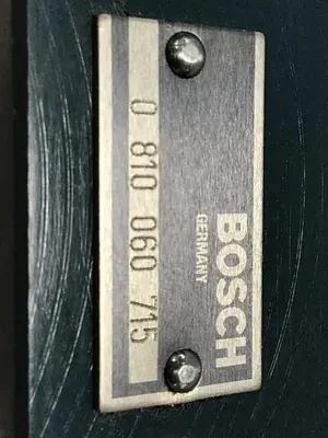 USED BOSCH 0 810 060 715