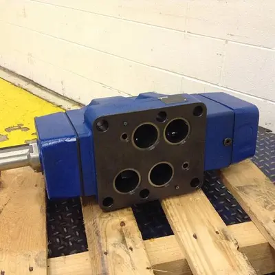 USED REXROTH 4WRLE35X500M-30/G24EK0/A1M-812