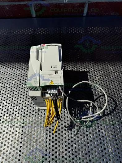Used ABB ACS355-03E-09A8-2 FREQUENCY CONVERTER 3 HP, 200-240V, 2.2 KW Electronics & Components | Equipment Lab #486595