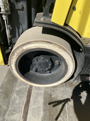 USED 2021 HYSTER E70XN
