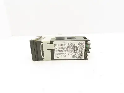 Love Controls 16A3110 Temperature Process Controller SSR Output Dwyer