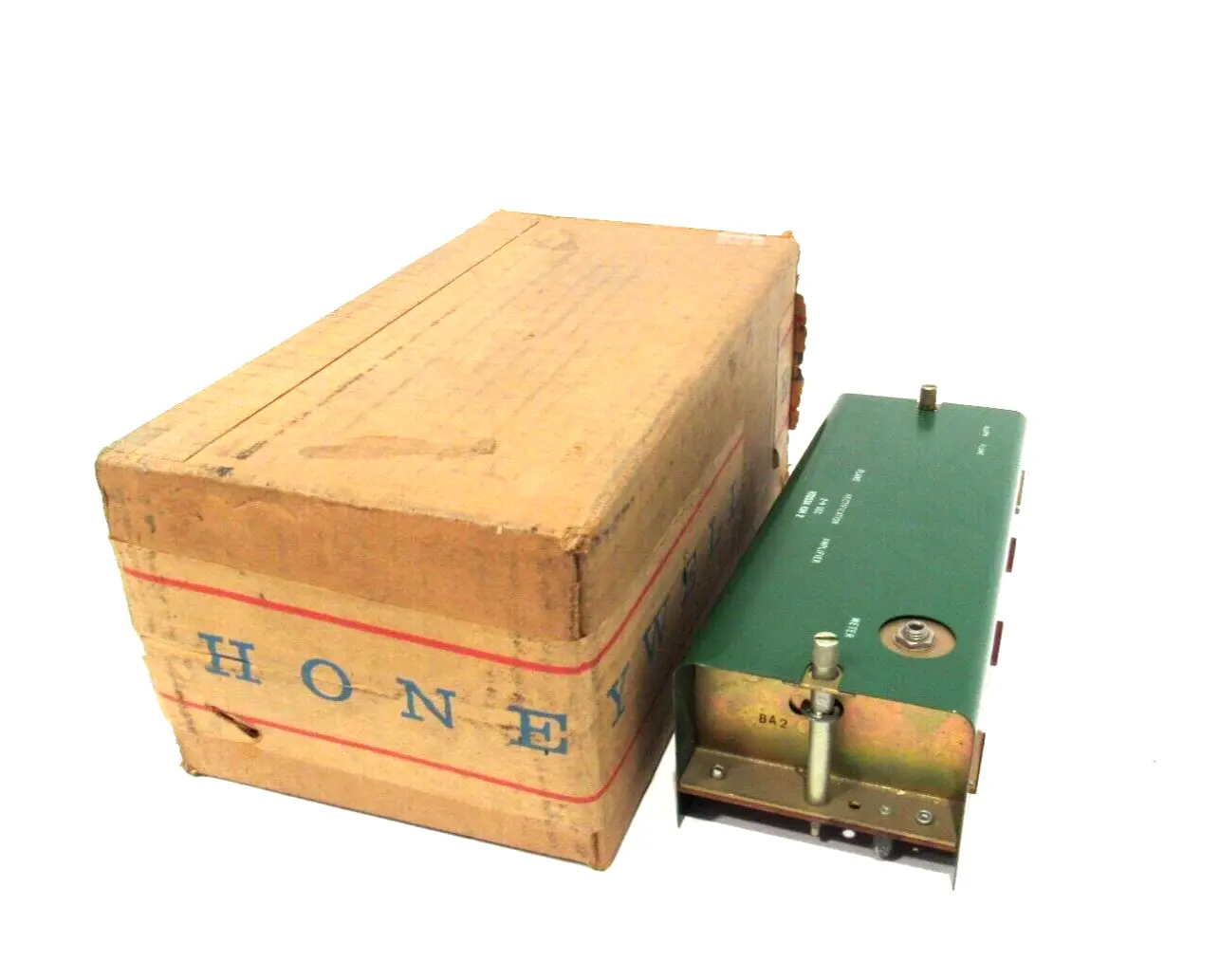 NEW HONEYWELL R7253A-1014 FLAME RECTIFICATION AMPLIFIER R7253A1014