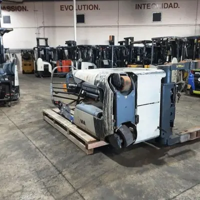 USED 2021 CROWN RM6025-45