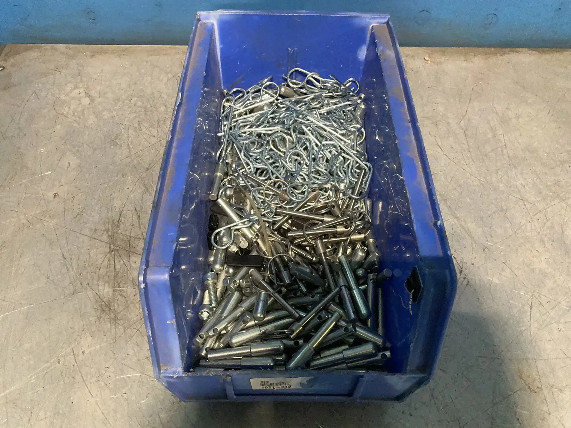 Used _UNKNOWN_ _UNKNOWN_ Misc Fasteners Ohio US | HGR 24 #1370584