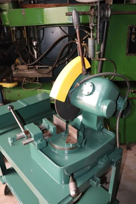 USED BROBO SUPER 300