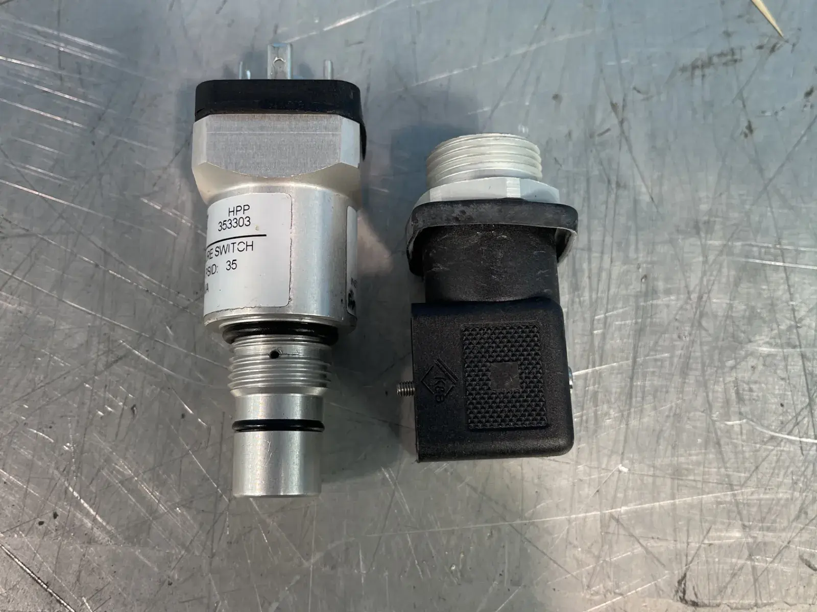 USED SCHROEDER INDUSTRIES LLC MS1240