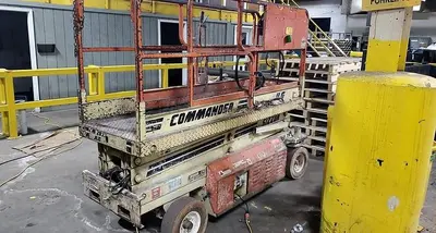 USED JLG CM-2033