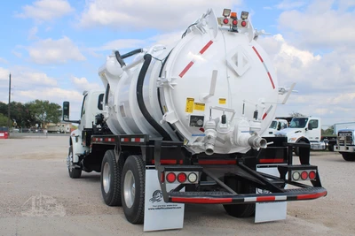 Used 2020 INTERNATIONAL MV Septic/Sewer/Vacuum Trucks Texas US | Roll Off Truck World #1491806