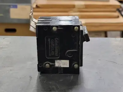 USED CUTLER-HAMMER BA220
