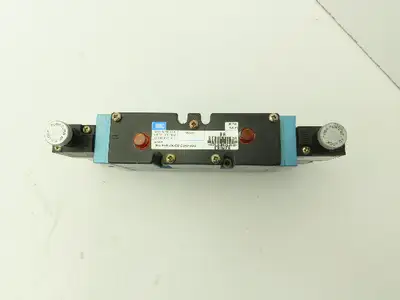 MAC 93A-EAB-000-DM-DJAP-4DG Pneumatic Double Solenoid 4/3 Spool Valve 120V