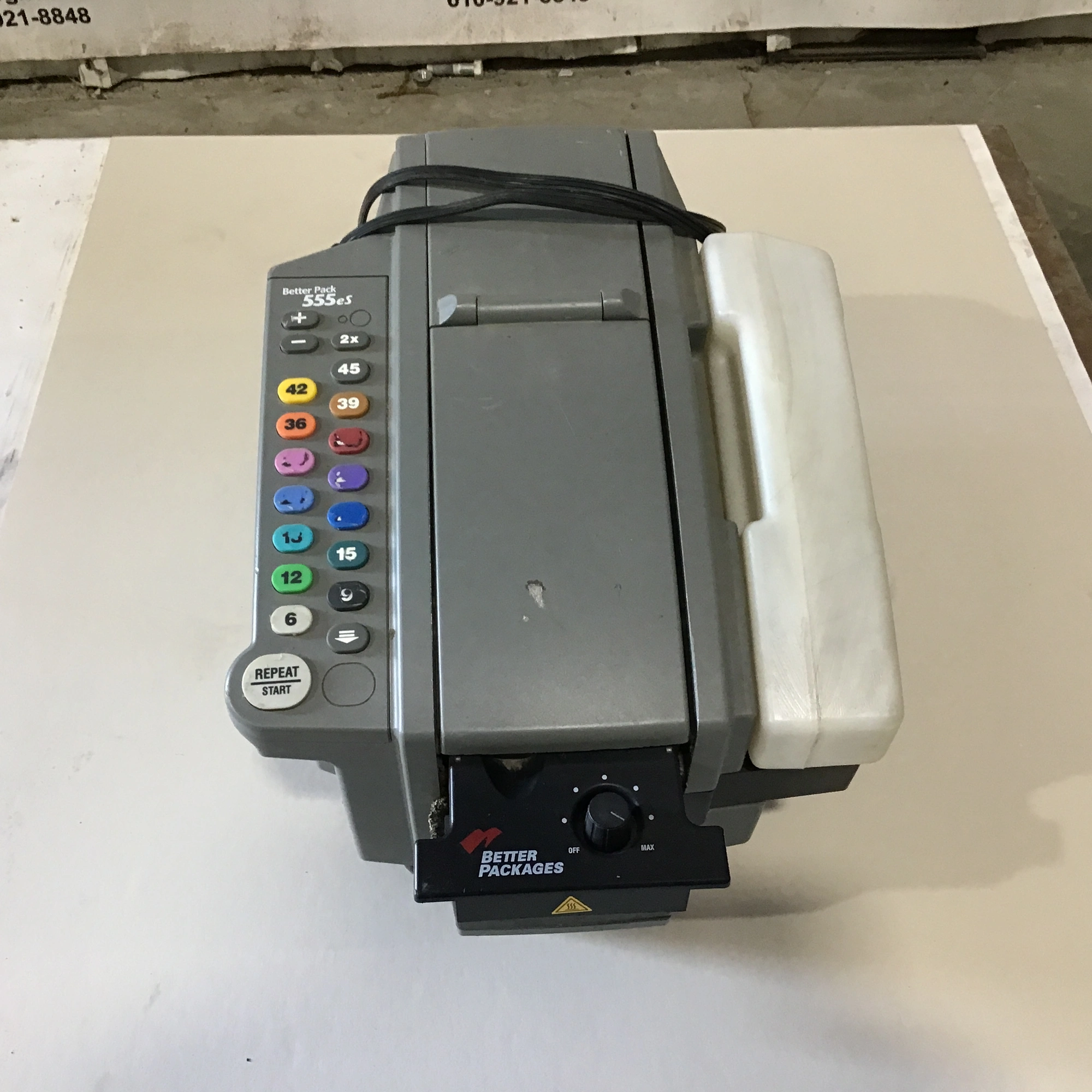 Better Packages 555eS High Capacity Electronic Kraft Tape Dispenser 115VAC 60Hz 4.0Amps