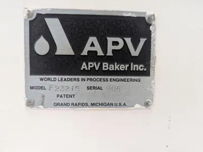 USED APV BAKER INC F23215