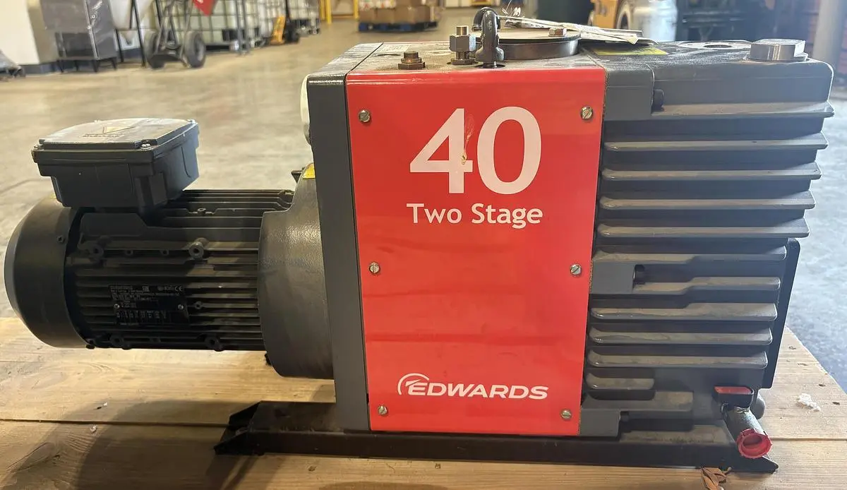 New | in-Stock EDWARDS E2M40 2 Vacuum Pumps Kentucky US | DH Griffin Used Equipment #1520108