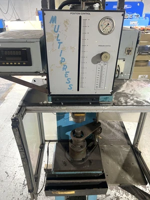 USED 2005 MULTIPRESS MULTIPRESS M5P-8 PRESS