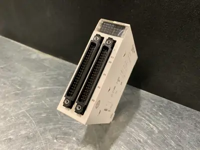 USED SCHNEIDER ELECTRIC BMXART0814