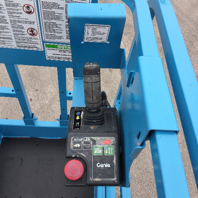 USED 2018 Genie GS-1930