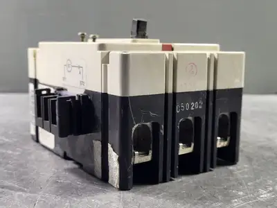 Used EATON CUTLER-HAMMER FD3200S Switchgears British Columbia CA | Lenmark #239114