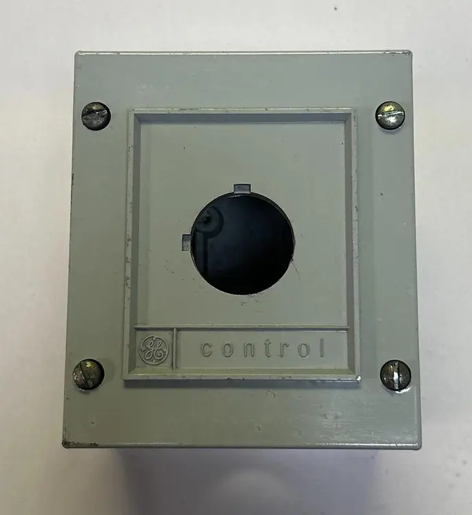 Used GE CR2940BC201A Electrical Boxes Ohio US | Surplus Asset Holdings #1239637