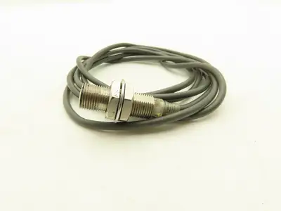 Omron E2E-X3D15-N Proximity Sensor 12-24vDC NO