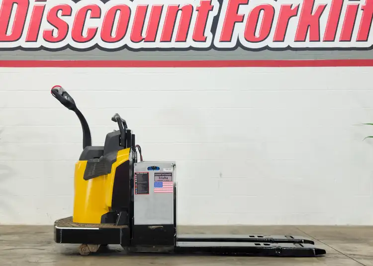 Used 2021 YALE MPE080-VG Electric Pallet Trucks Colorado US | Discount Forklift #911209