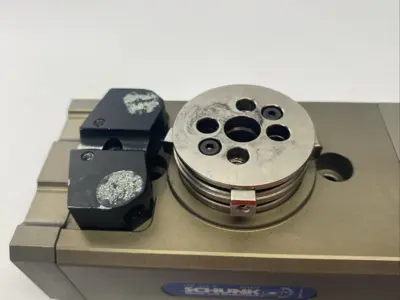 Used SCHUNK Universal Pneumatic Swivel Unit, 180-Degree Rotation 354220 Rotary Actuators Michigan US | Maverick Industrial Sales #1389742