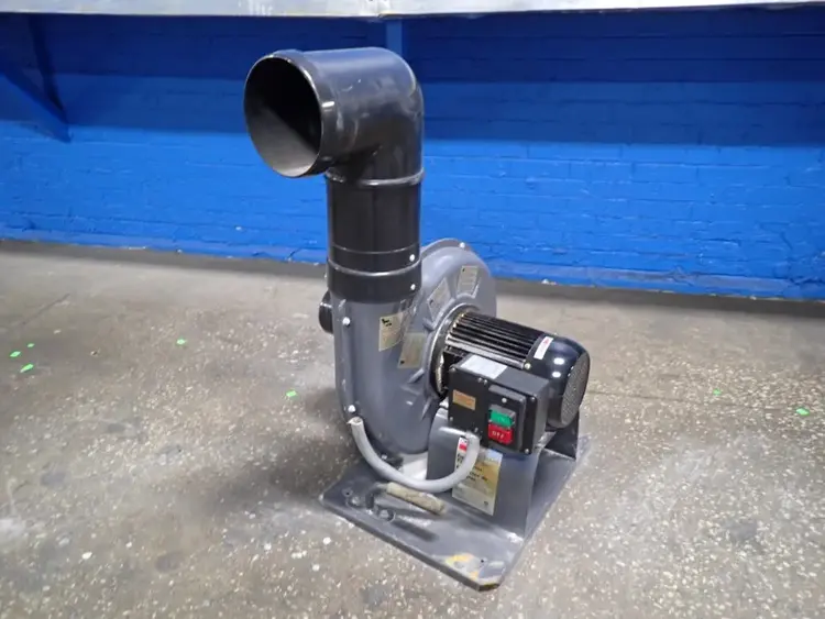 Used DAYTON 3AA23B Dust Collectors Ohio US | HGR 24 #1091550