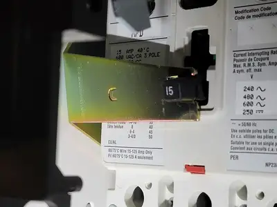 Used EATON HFD3015 Switchgears British Columbia CA | Lenmark #240412