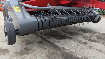 USED 2016 MASSEY FERGUSON 1840