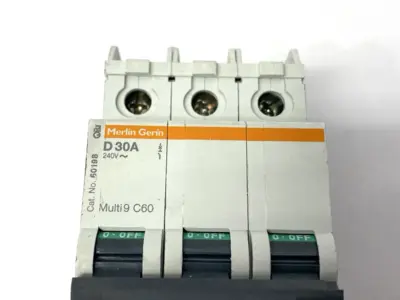USED MERLIN GERIN 60198