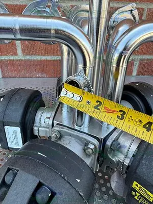 USED 5 ITT PURE FLO ADVANTAGE STAINLESS STEEL DIAPHRAGM VALVE W/ 1" SANITARY FITTING