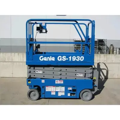 USED 2017 Genie GS-1930