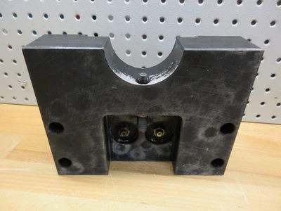 USED 2013 USED HAAS PARTS AND TOOLING 20-0806B TOOL CHANGE STOP POCKET SMTC40-40