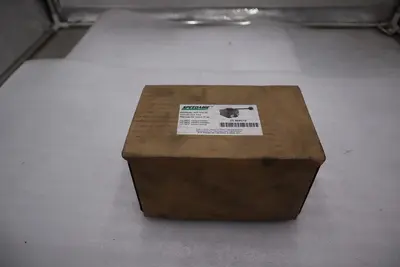 SPEEDAIRE 32XC12 Manual Air Control Valve Lever - NEW IN BOX - STOCK 5647CC